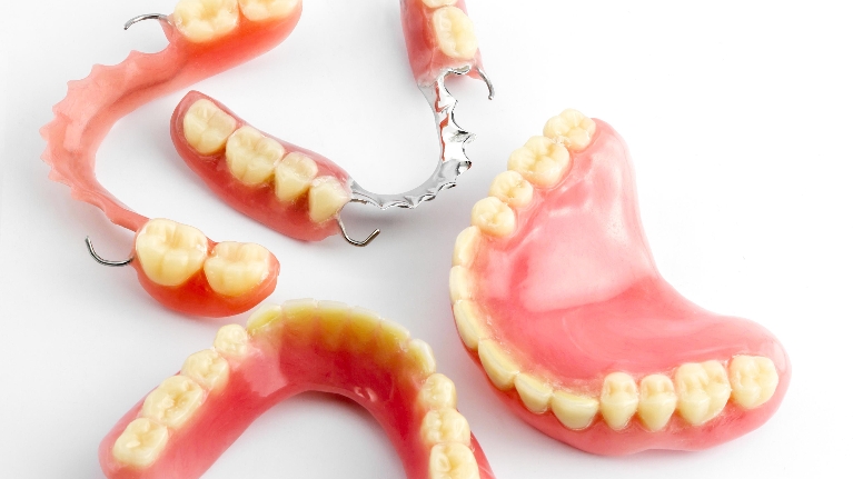 partial-dentures-phoenix-az